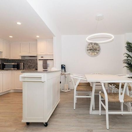 Stunning & Spacious Resort-Style Condo Across From Beach! Miami Beach Extérieur photo